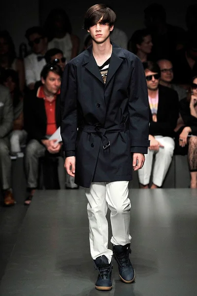 Look 23
